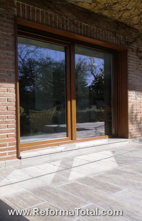 Negocios Locales Cerramientos PVC Bicolor Boadilla del Monte