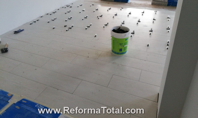 Empresa Pavimento Interior Chalet Madrid