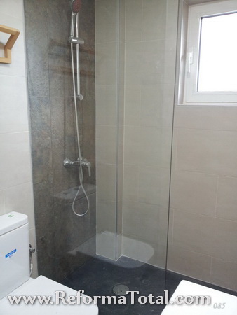 Empresa Reforma de Ba&ntilde;o