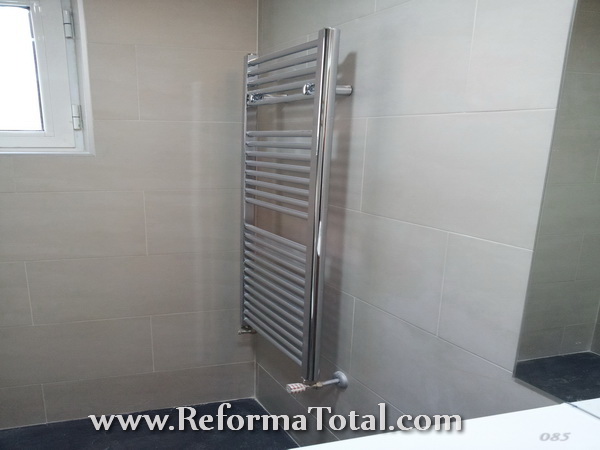 Empresa de Reforma de Ba&ntilde;o